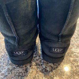 Girls size 2 UGGS